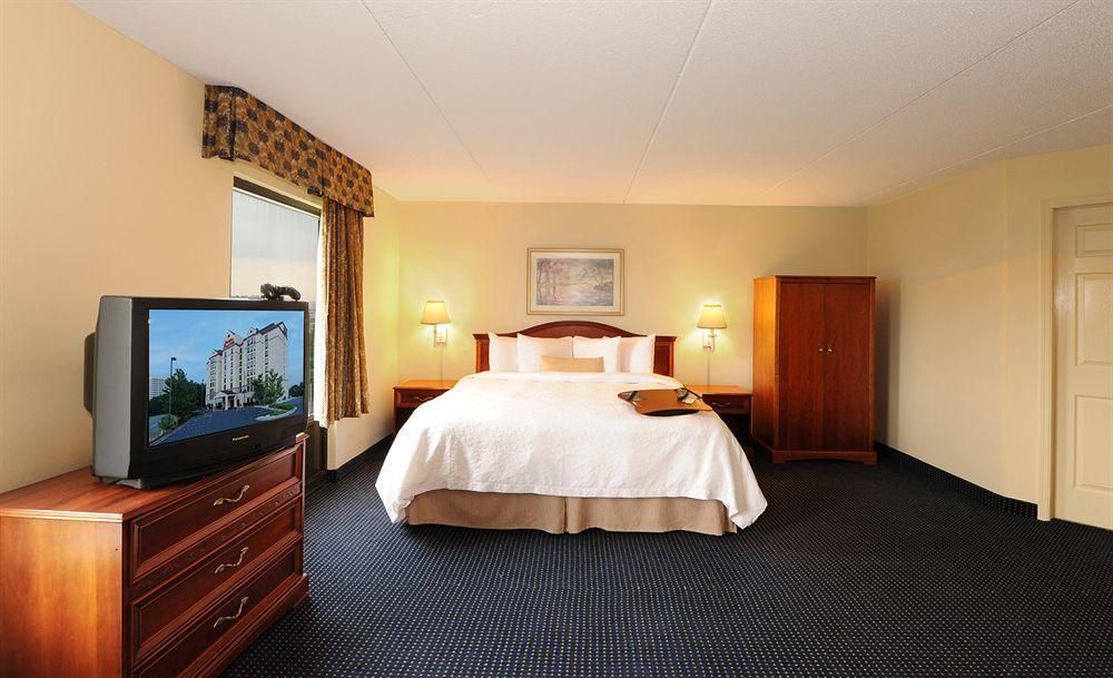 Hampton Inn&Suites Atlanta-Galleria Smyrna Dış mekan fotoğraf