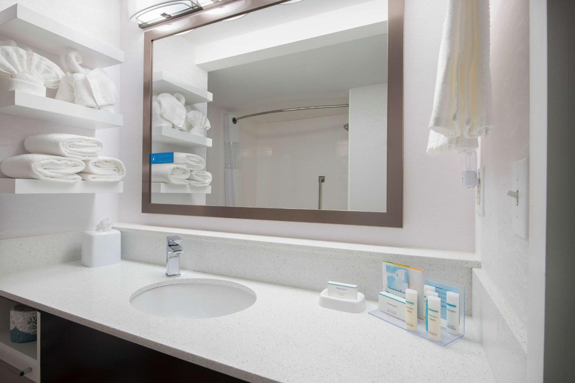 Hampton Inn&Suites Atlanta-Galleria Smyrna Dış mekan fotoğraf