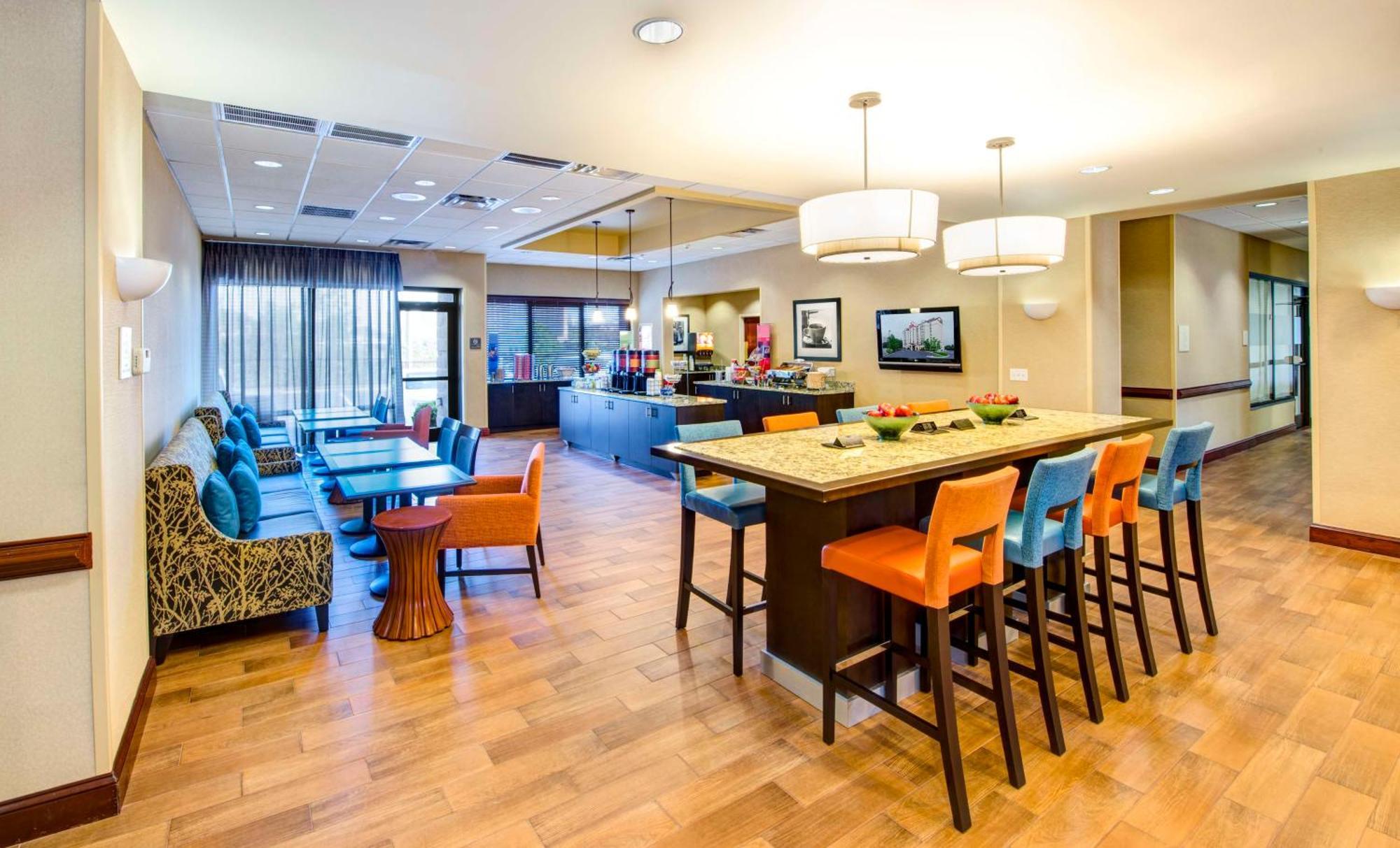 Hampton Inn&Suites Atlanta-Galleria Smyrna Dış mekan fotoğraf